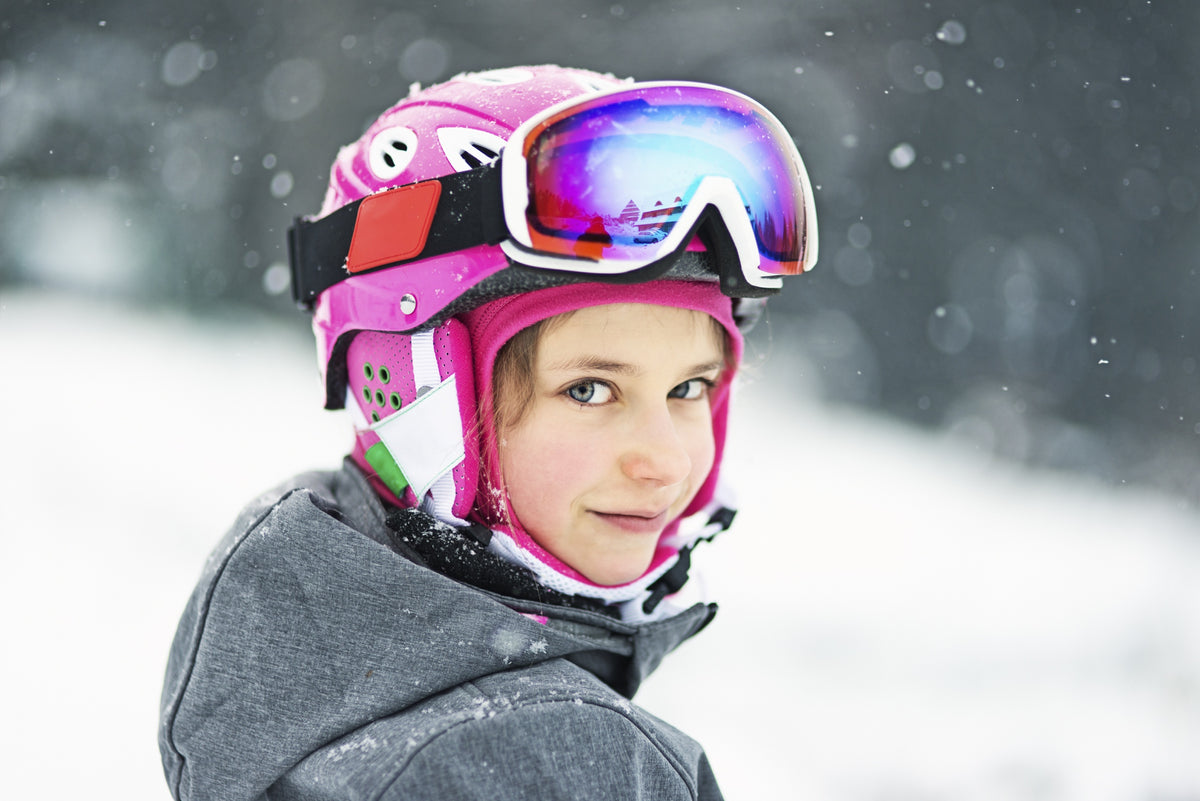 Parawild-teach-children-to-ski-and-equipments